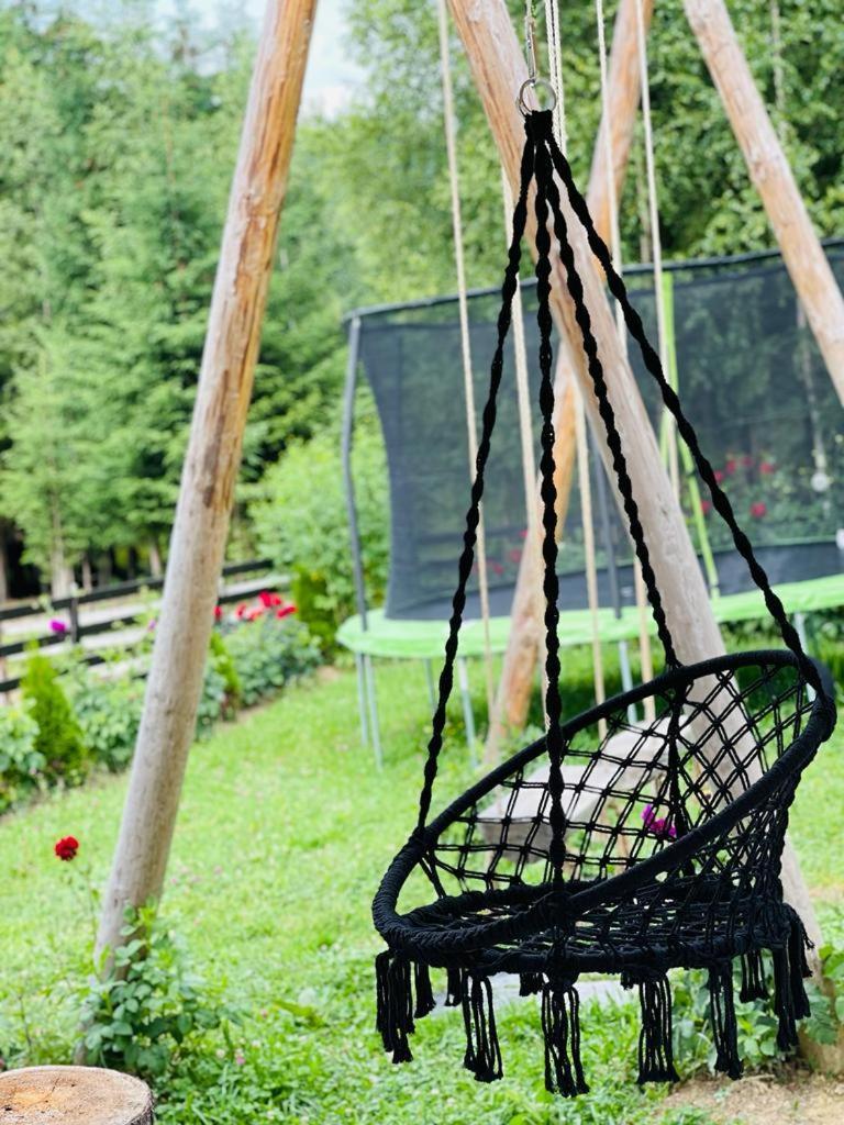 Conacul Muntii Bucovinei Ξενοδοχείο Câmpulung Moldovenesc Εξωτερικό φωτογραφία